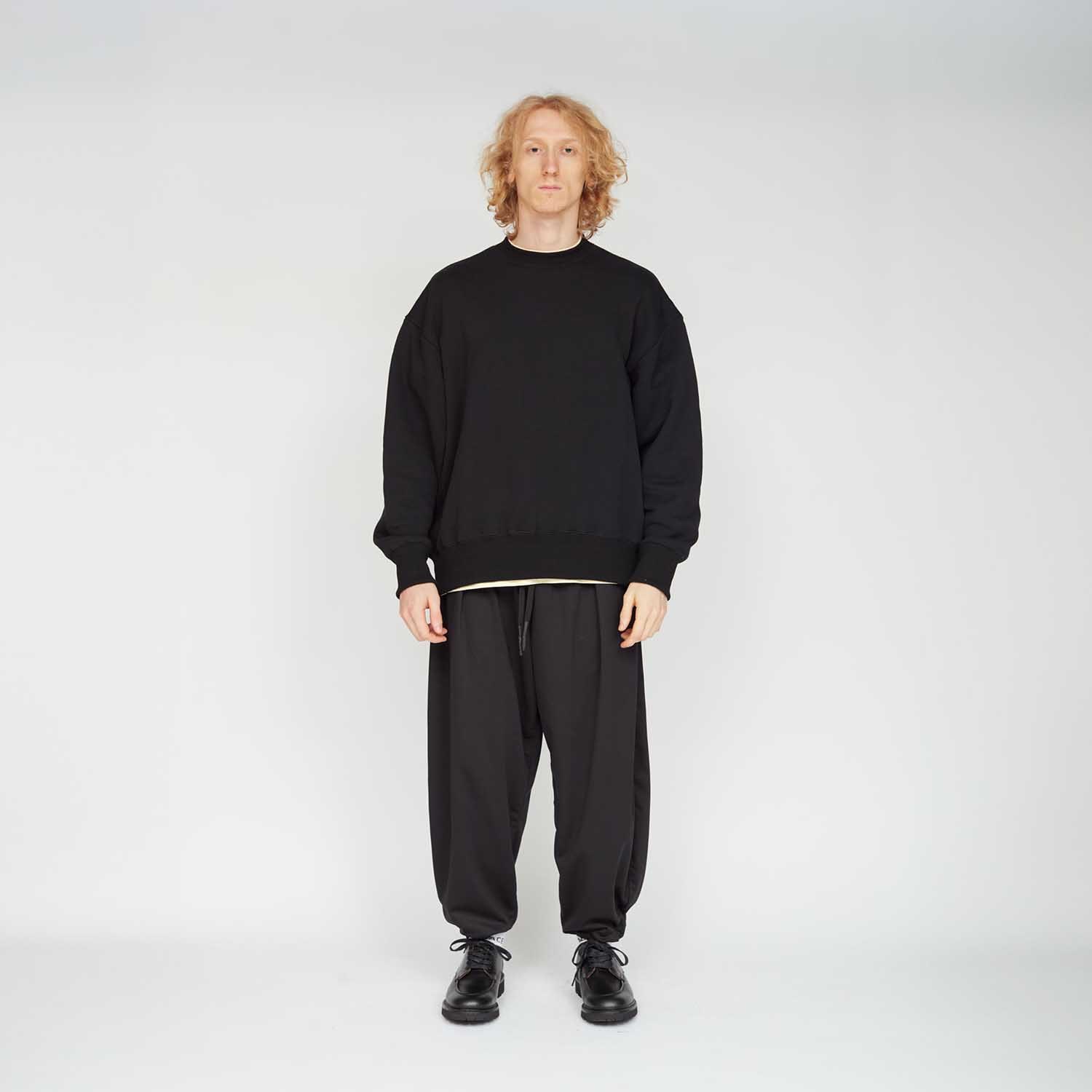 UNTRACE アントレース _172 クルーネックスウェット BLACK