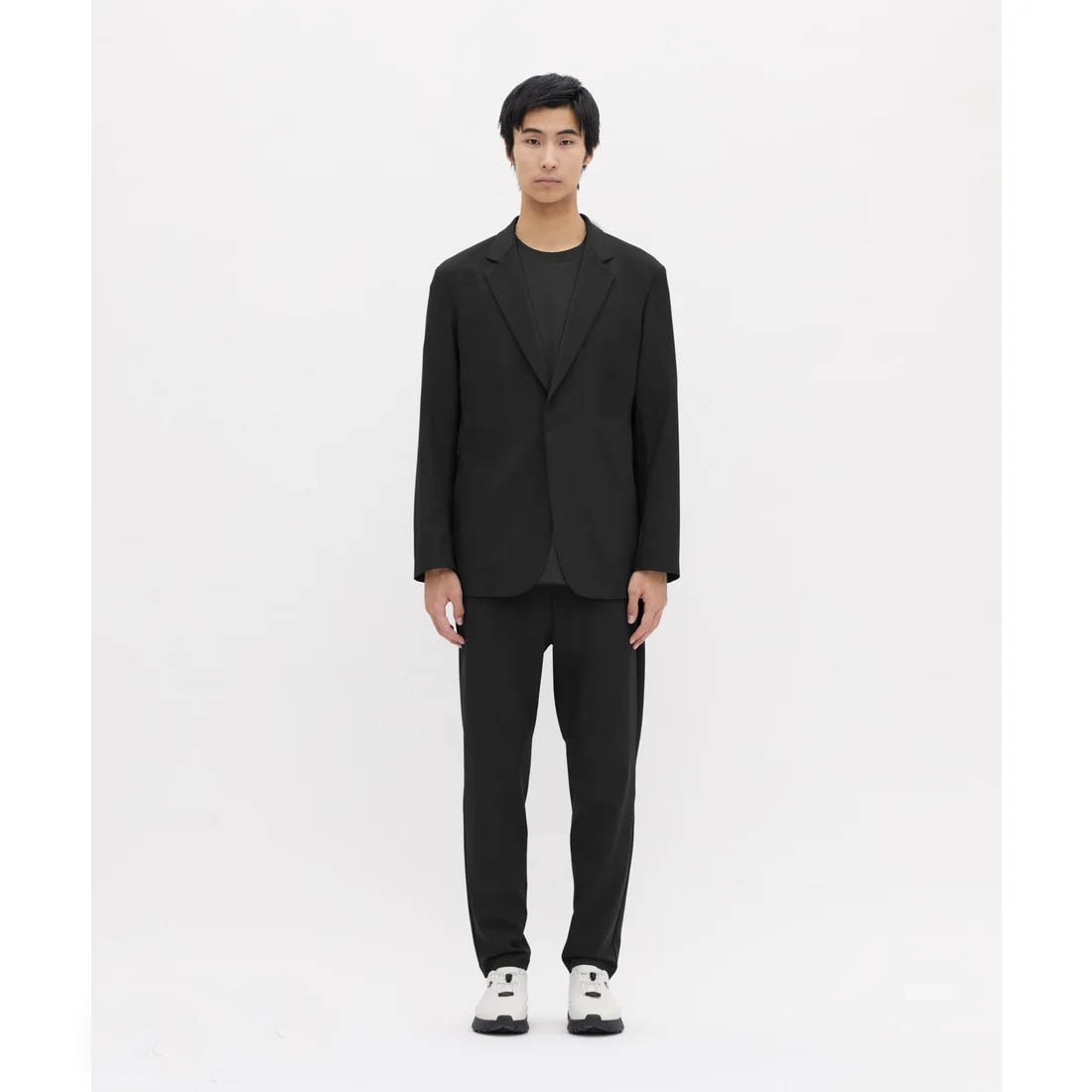 DESCENTE ALLTERRAIN I/O 2026年春夏モデル TECH SLIM TAILORED JACKET デサント オルテラインアイオー テックスリムテーラードジャケット ブラック