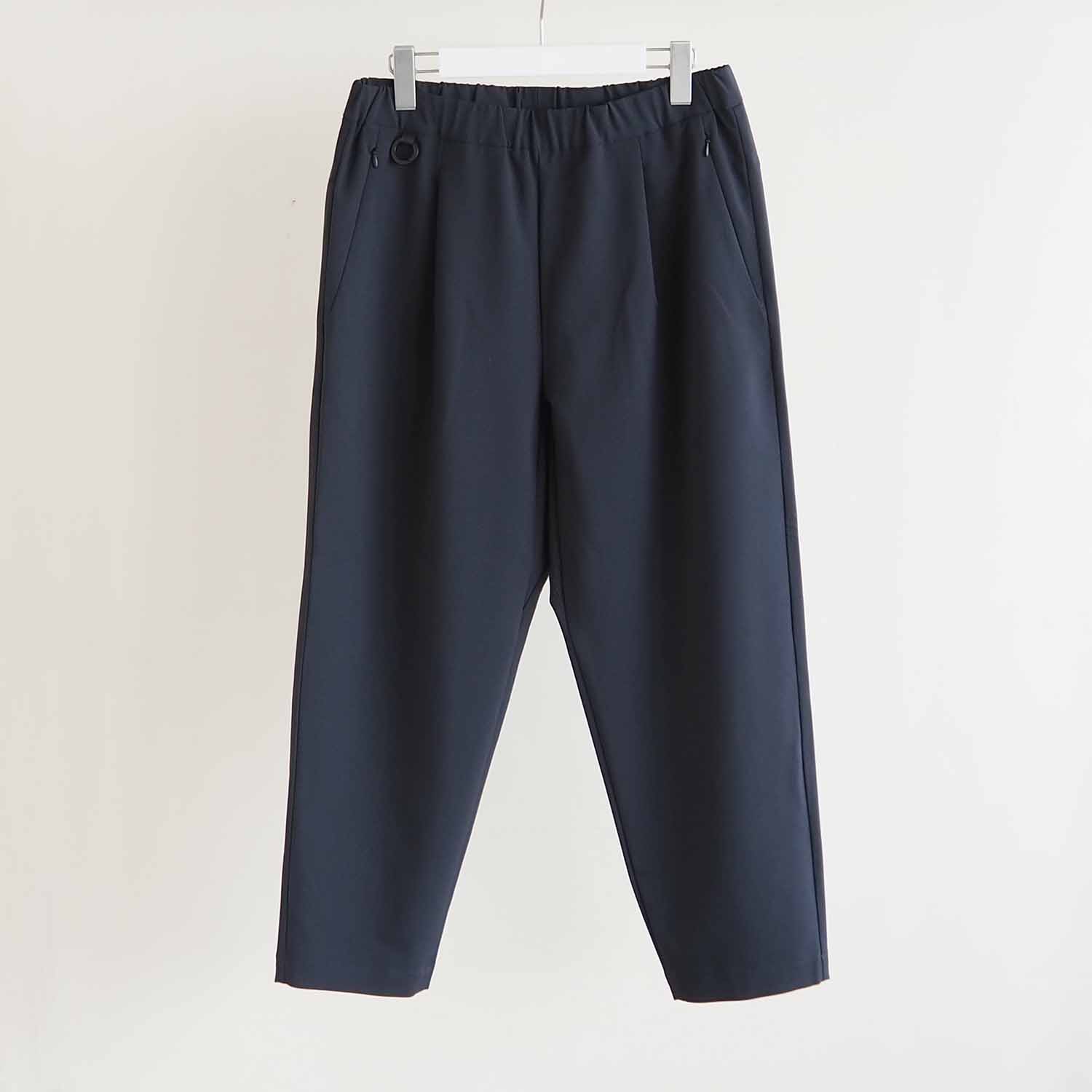 ALLTERRAIN I/O ｜ DESCENTE ALLTERRAIN 2026年春夏モデル TECH REGULAR PANTS オルテラインアイオー テックレギュラーパンツ ブラック