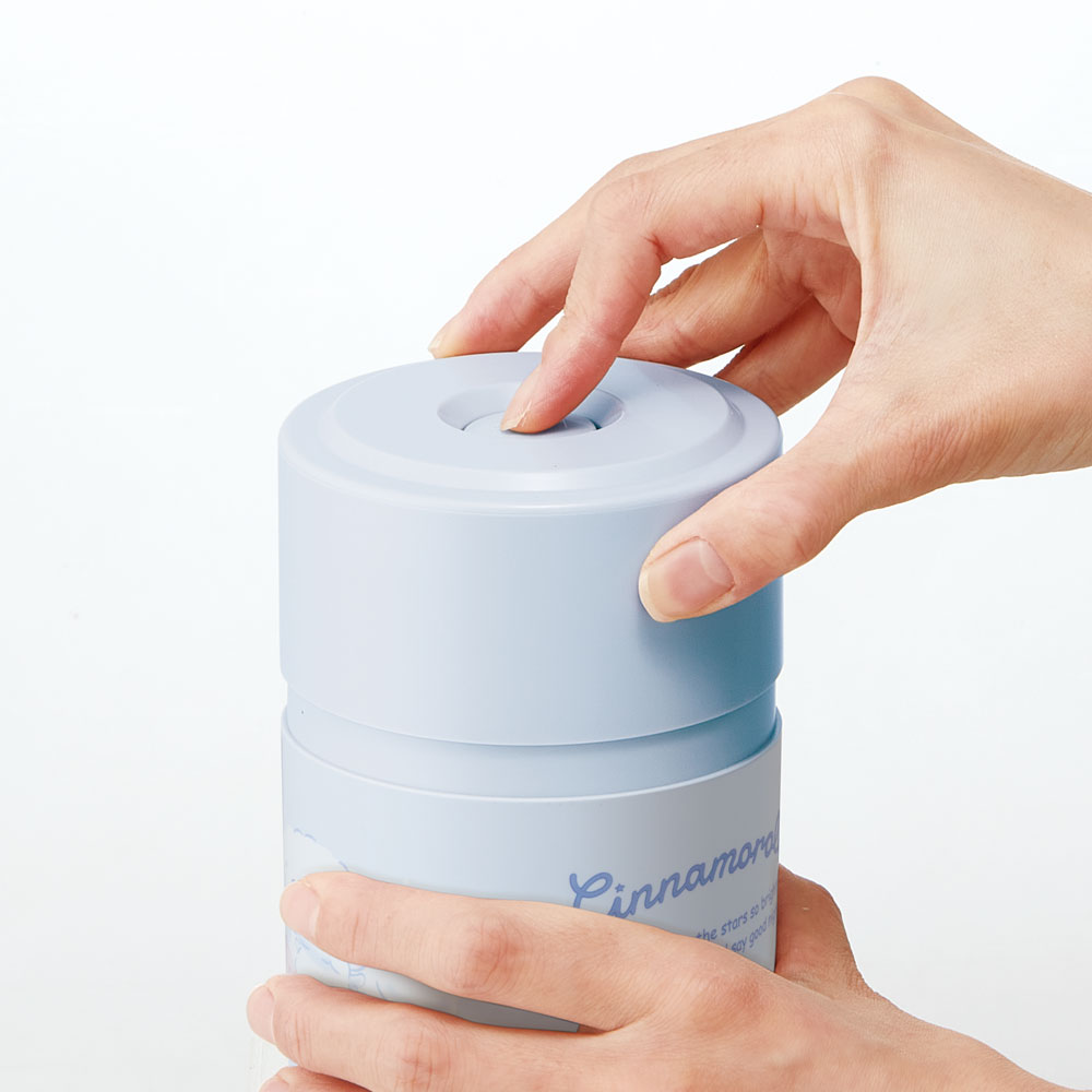 密閉 プッシュ ボタン付き 保存容器 800ml 日本製 プラスチック