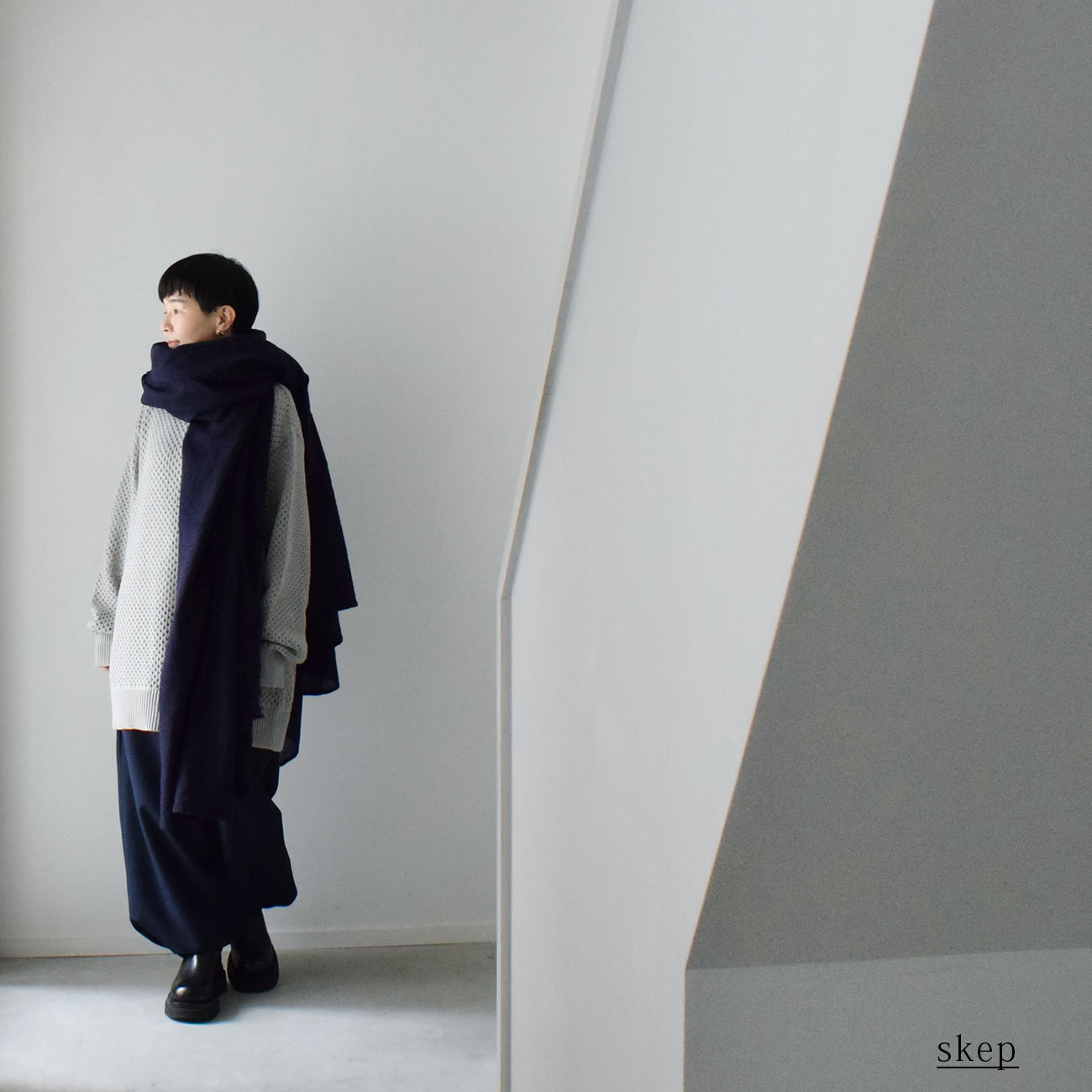 メッシュセーター：グレー