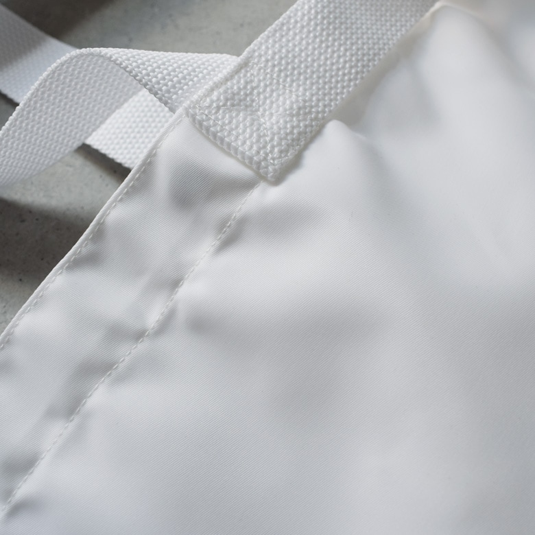 ナイロントートバッグ［付属ショルダーひも付］（大）：白 | トート