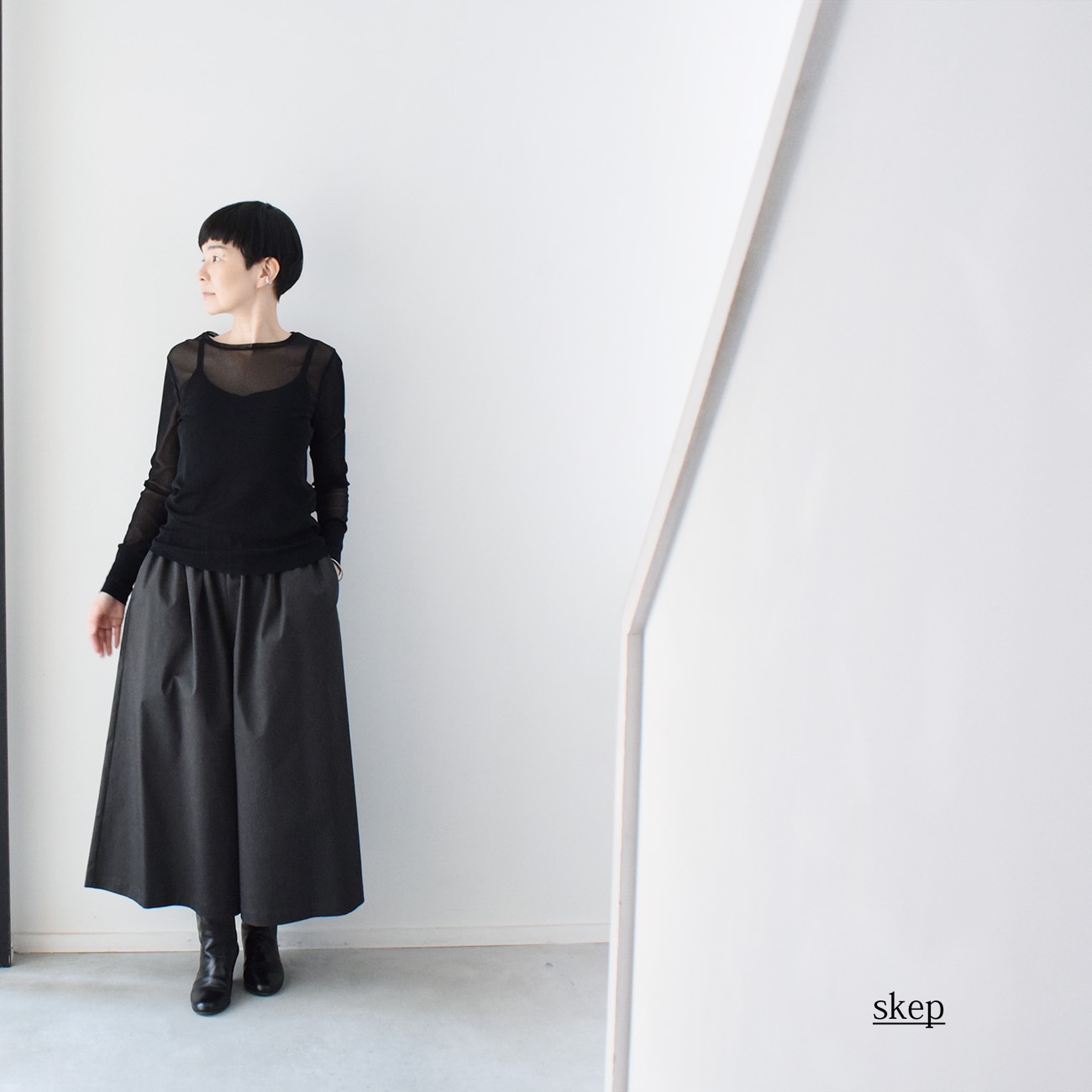 ワイドパンツ（ショート）：グレー
