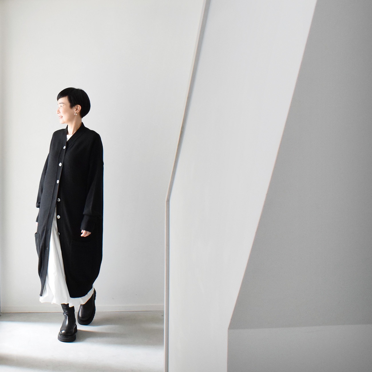 ロングニットカーディガン：黒