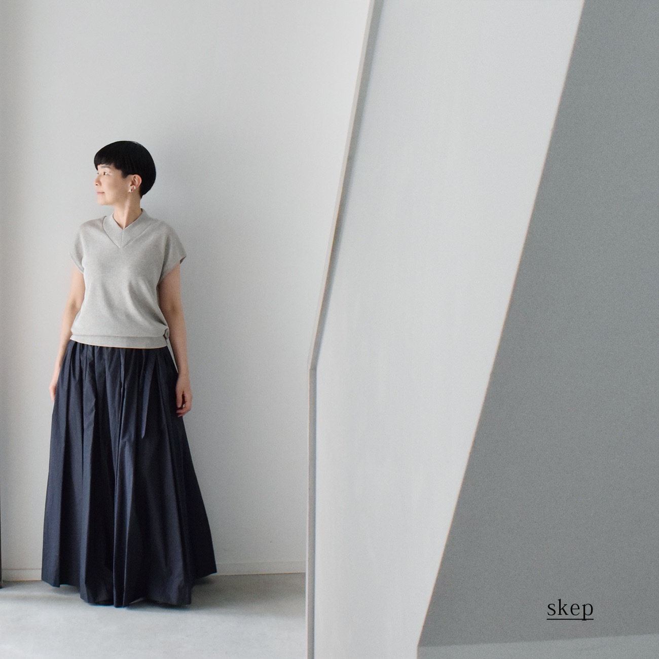 pand-a　skep フレンチスリーブ フレンチスリーブVネックニット：黒［NT43FSBK］ | skep-online shop