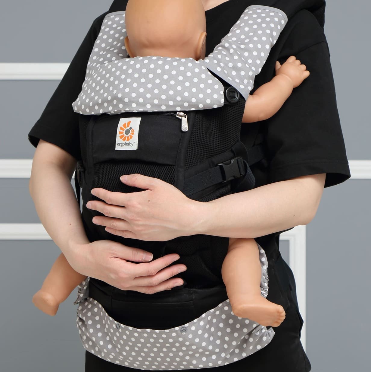 抱っこひも必須グッズ よだれカバー.抱っこ紐収納カバー SO