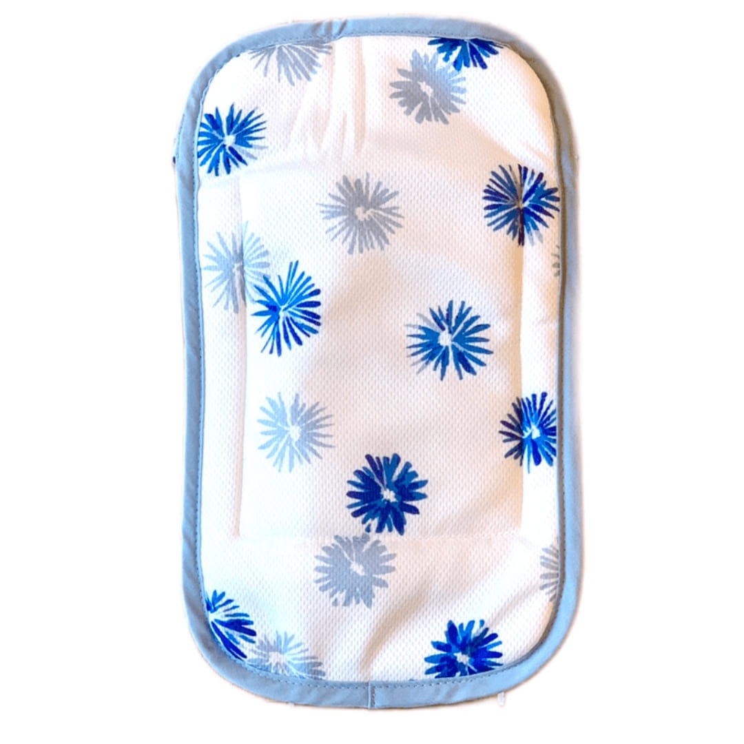 SKY BABY ５WAY保冷シート 抱っこ紐 ベビーカー チャイルドシート利用可  国内製保冷剤付き  保冷ポーチ