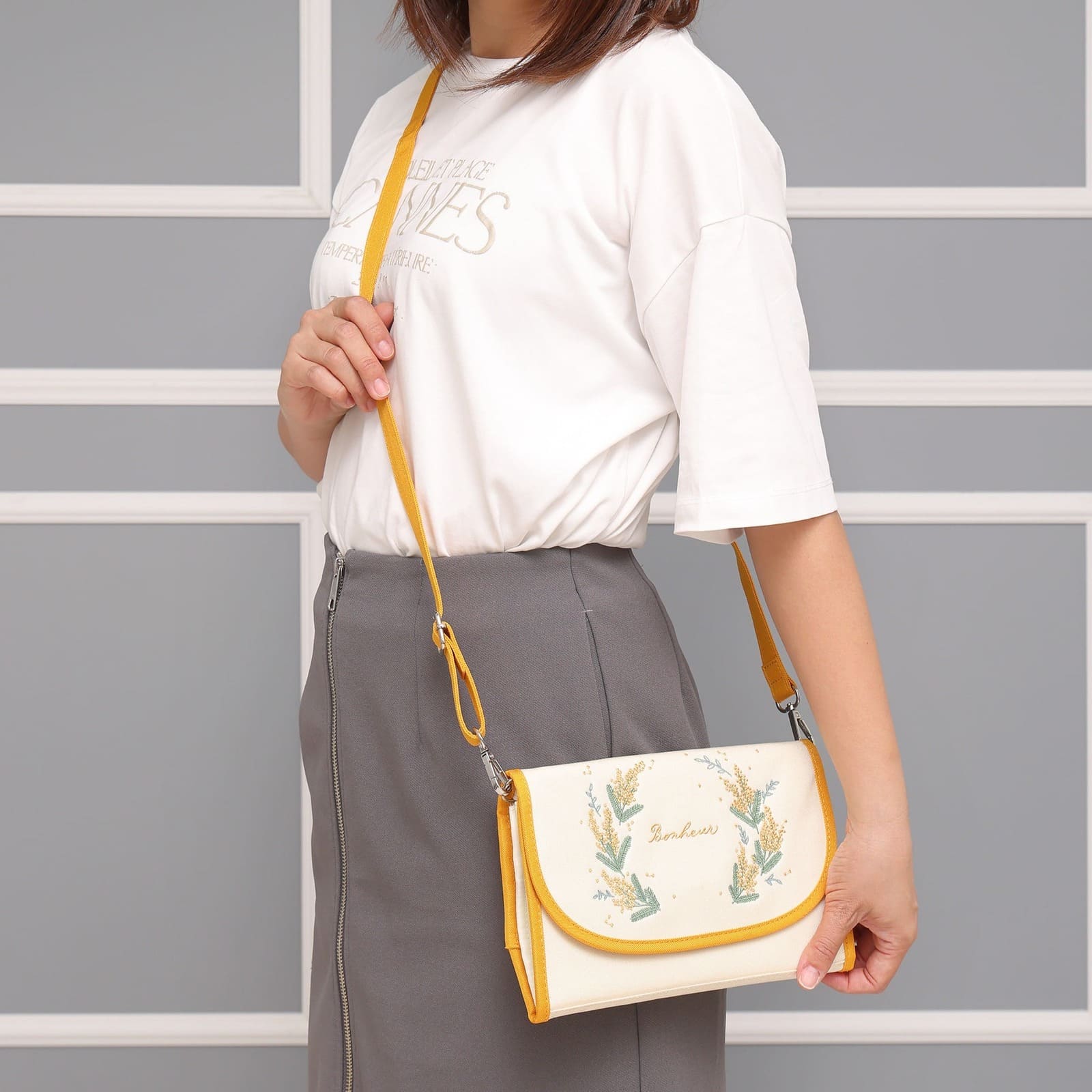 【第３弾 再販開始!!数量限定 お待たせごめんね価格!!（無くなり次第終了）】8000人のママパパと作った『最強の母子手帳ケース』  アヤトママ監修 在庫有 【最短お届け可能】