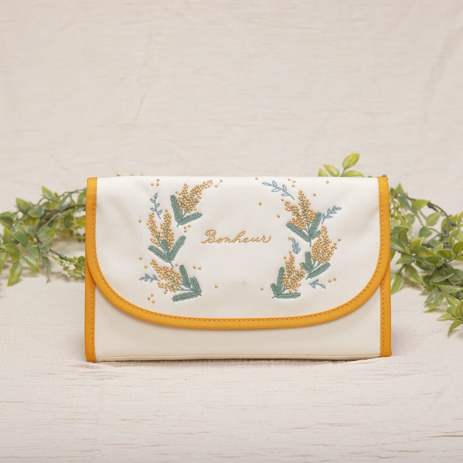 【第３弾 再販開始!!数量限定 お待たせごめんね価格!!（無くなり次第終了）】8000人のママパパと作った『最強の母子手帳ケース』  アヤトママ監修 在庫有 【最短お届け可能】