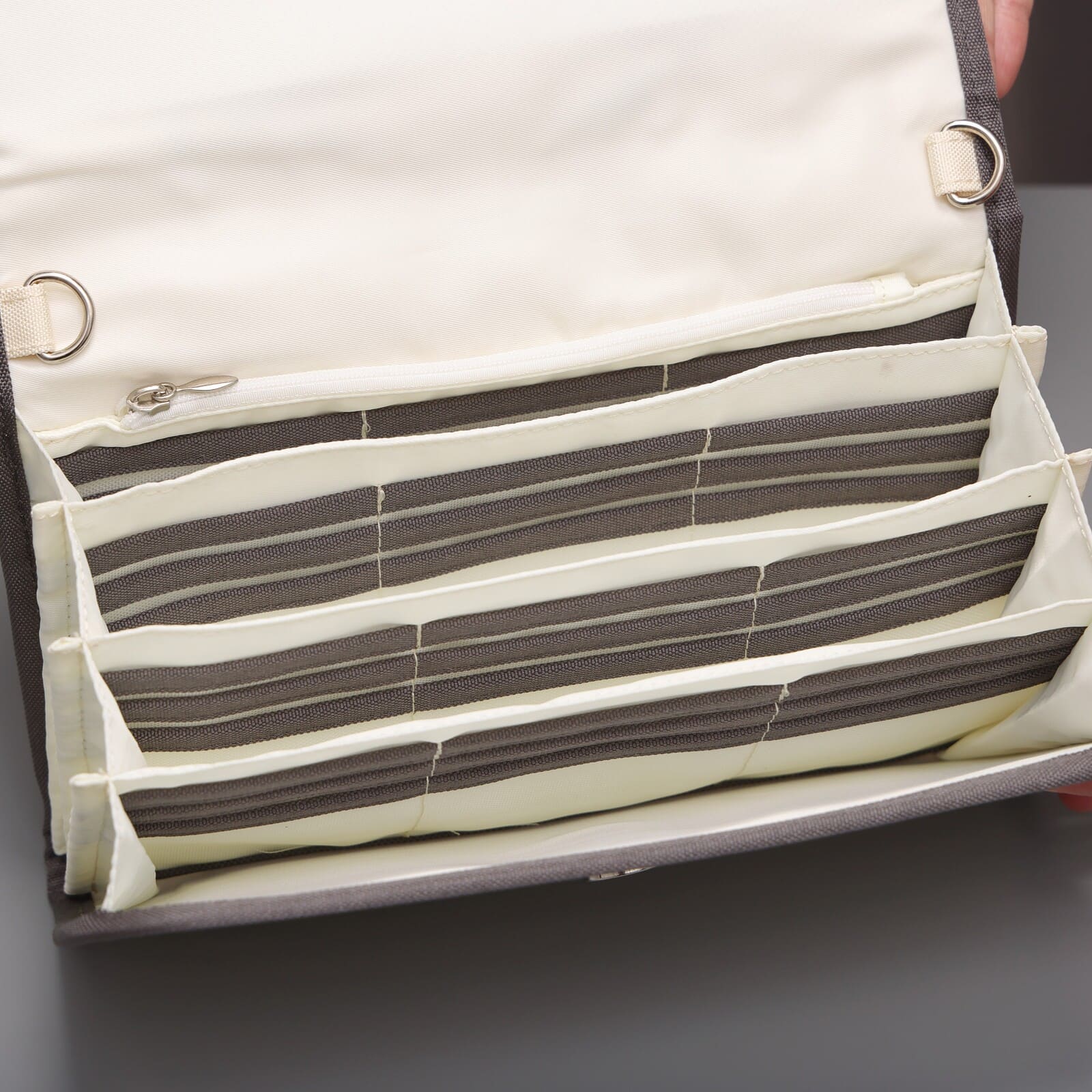 【第３弾 再販開始!!数量限定 お待たせごめんね価格!!（無くなり次第終了）】8000人のママパパと作った『最強の母子手帳ケース』  アヤトママ監修 在庫有 【最短お届け可能】