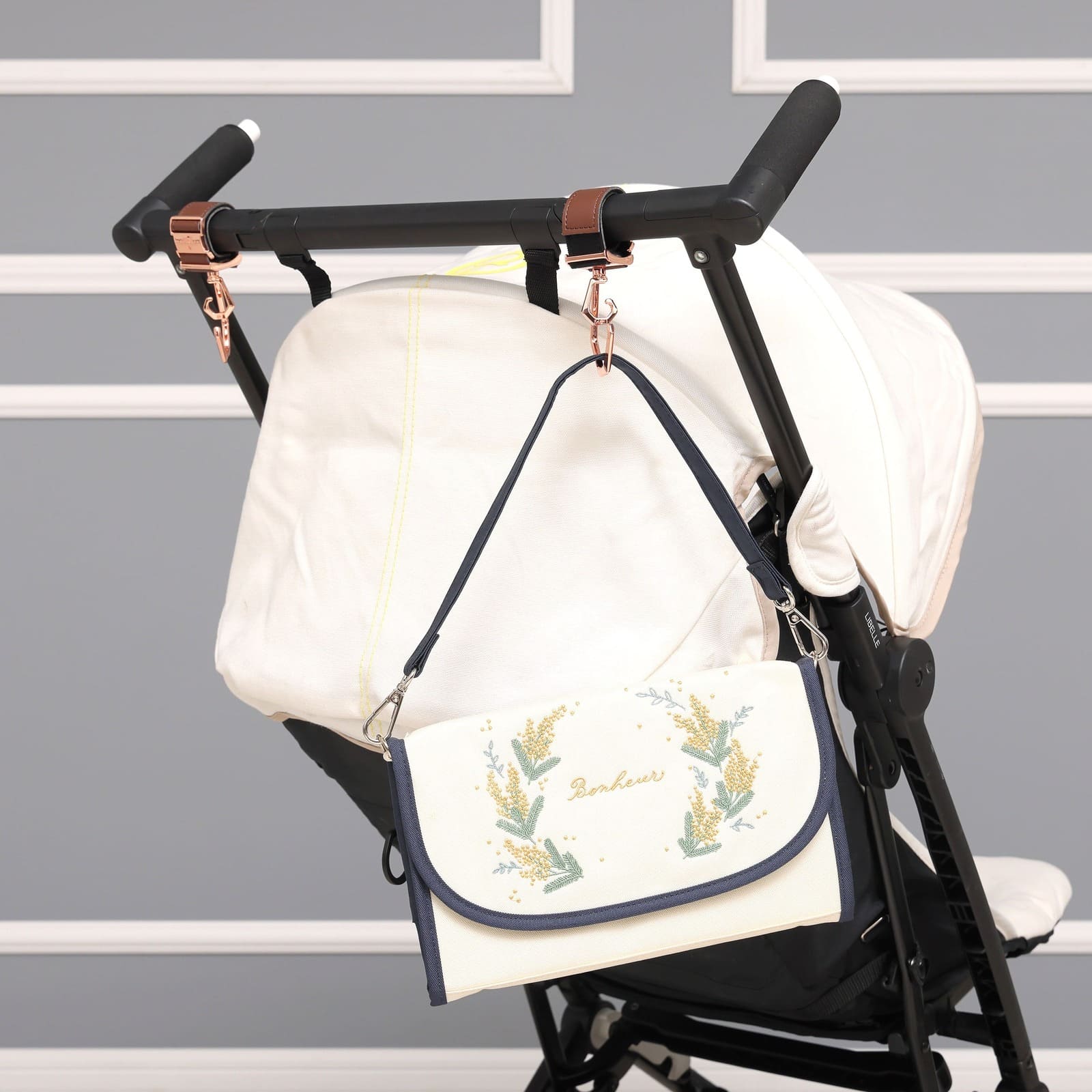 【第３弾 再販開始!!数量限定 お待たせごめんね価格!!（無くなり次第終了）】8000人のママパパと作った『最強の母子手帳ケース』  アヤトママ監修 在庫有 【最短お届け可能】