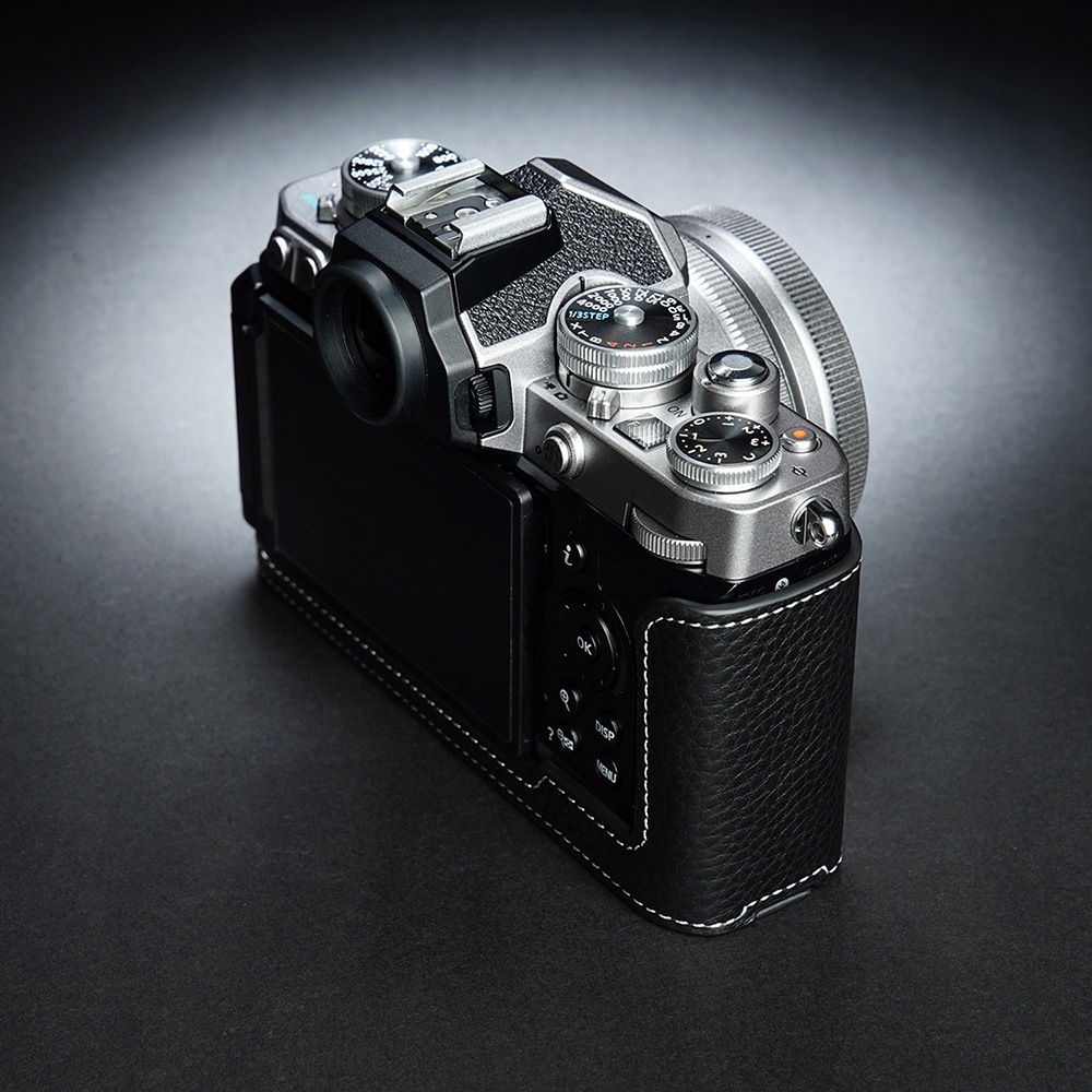 TP Original Nikon Z fc 用 ボディーハーフケース ブラック