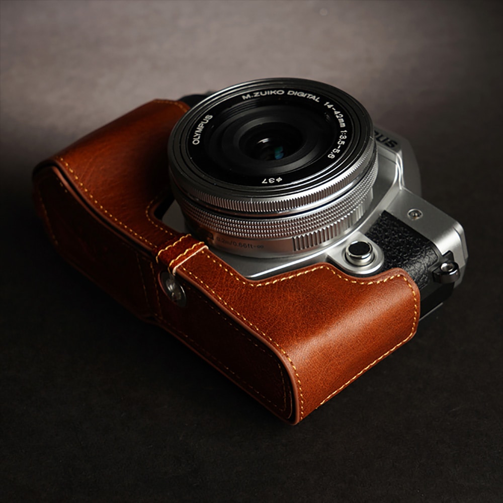 TP Original OLYMPUS OM-D E-M10 Mark III 用 ボディーハーフ