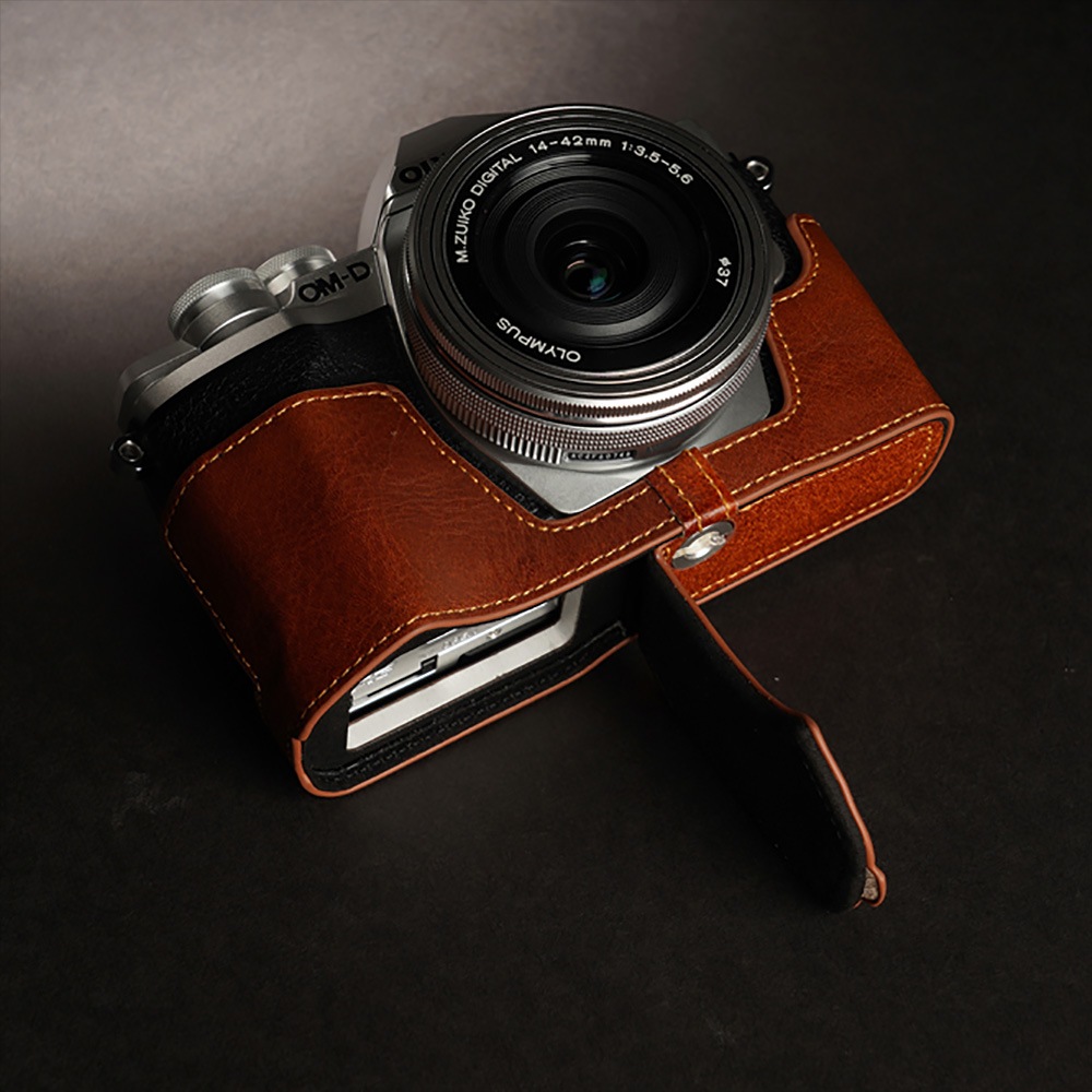 オリンパス　OLYMPUS OM-D E-M10 MarkⅢ ケース付き TP Original OLYMPUS OM-D E-M10 Mark III 用 ボディーハーフ