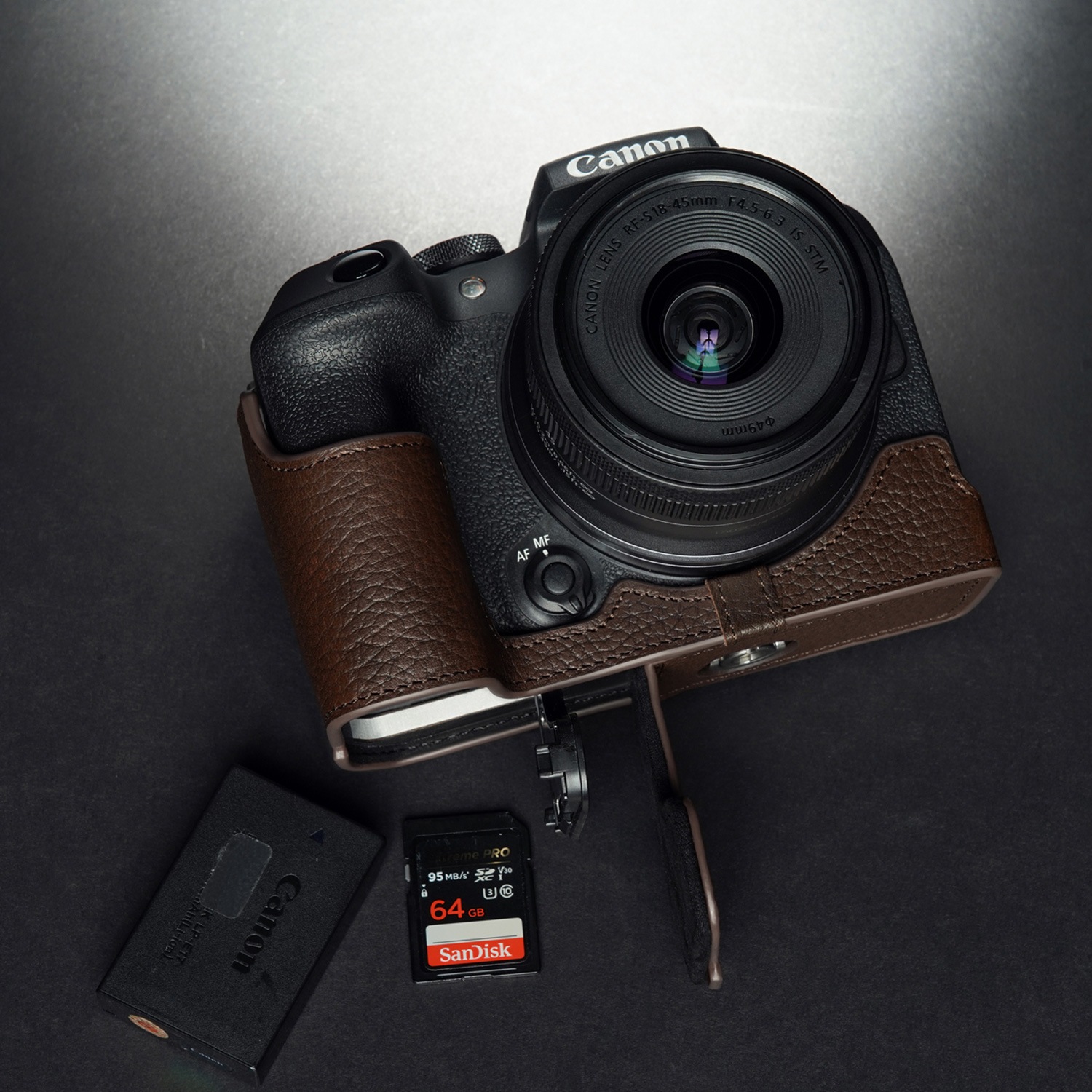TP Original Canon EOS R10 用 ボディーハーフケース ダークブラウン