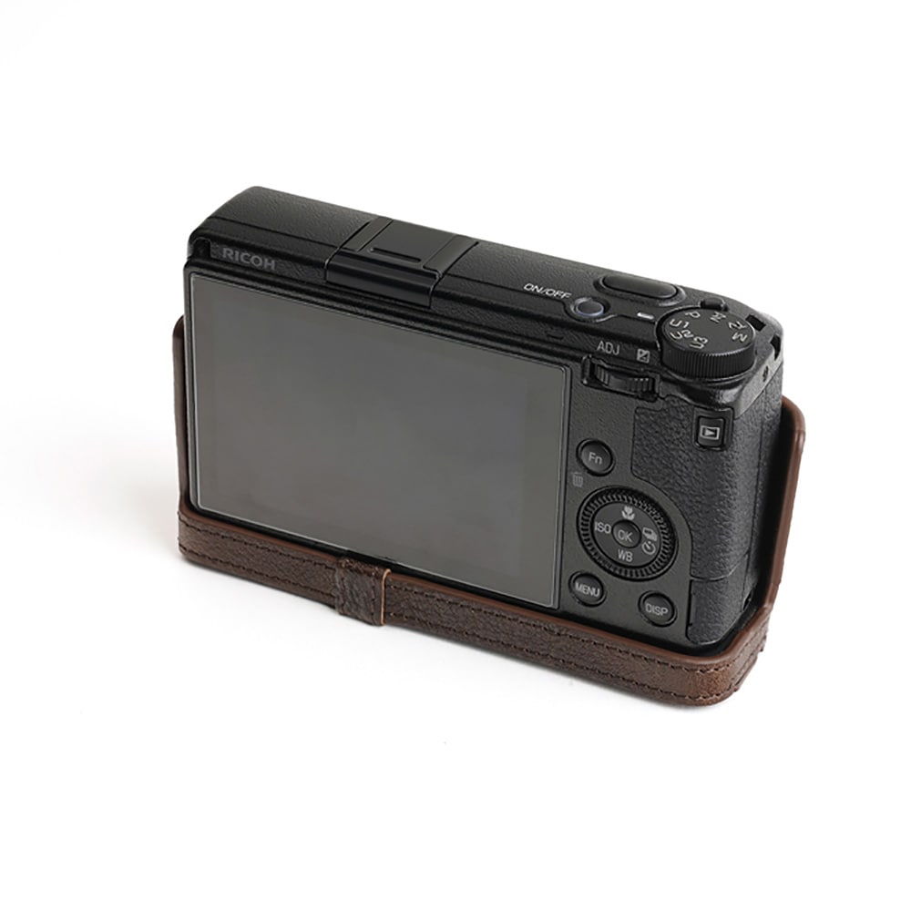 RICOH - リコー RICOH GR　SH数637枚 美品　ケース付き リコー RICOH GR SH数637枚 美品 ケース付き