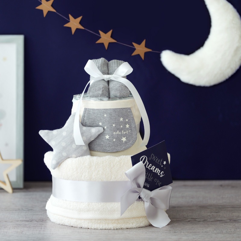 出産祝いやお誕生日にぴったり！ スウィートドリーム オムツケーキ