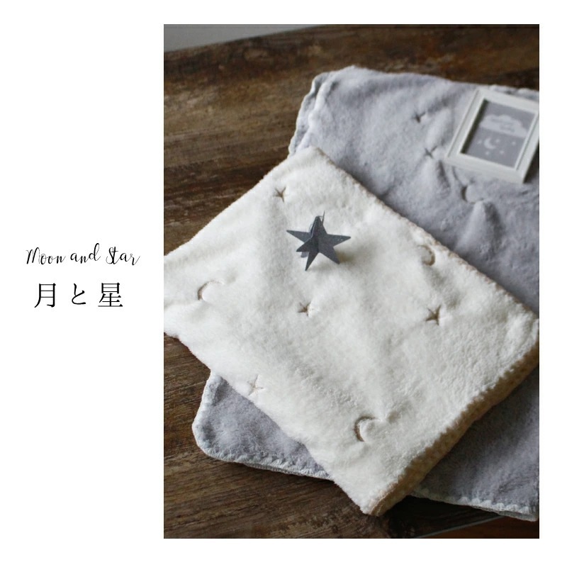 イブル ファーブランケット イニシャル 刺繍