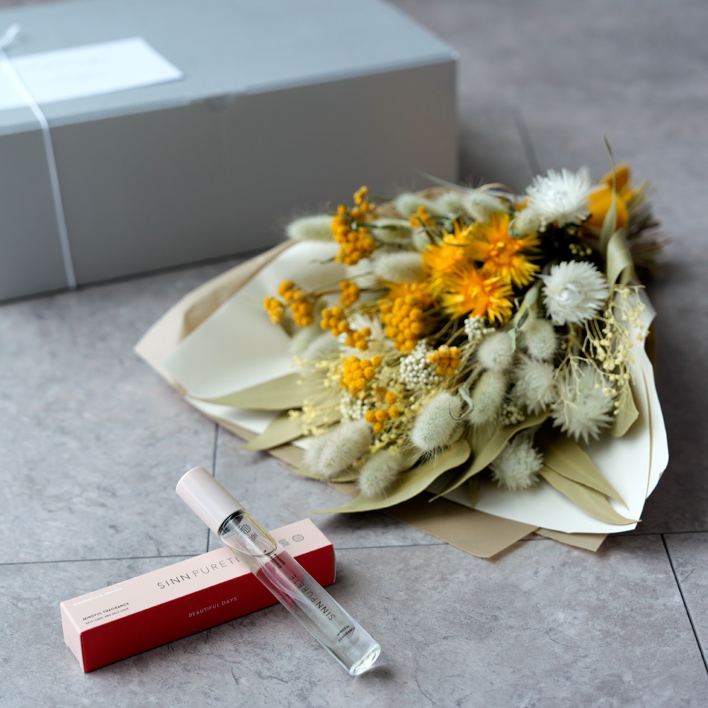 ドライフラワーとフレグランスのギフトセット