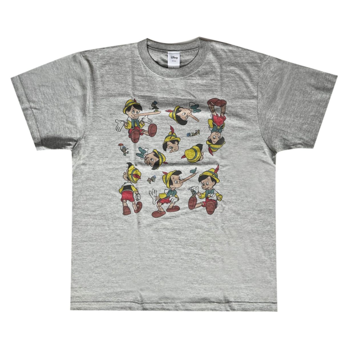 [公式]ディズニーNOSTALGICA　ノスタルジカ ピノキオ Ｔシャツ グレー/L