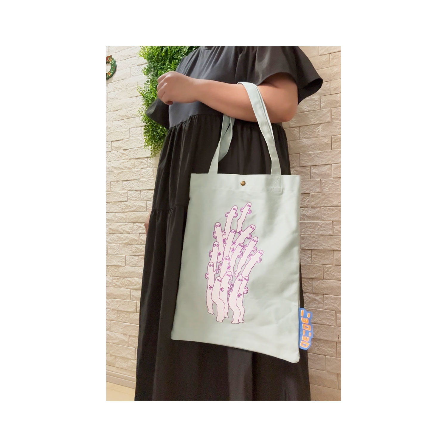公式] メーカー直営 ムーミン 刺繍トートバッグ ニョロニョロフェア