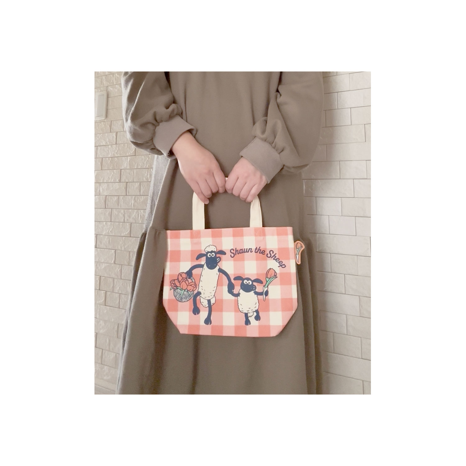 [公式] メーカー直営 ひつじのショーン カラーマチ付きバッグ チューリップ