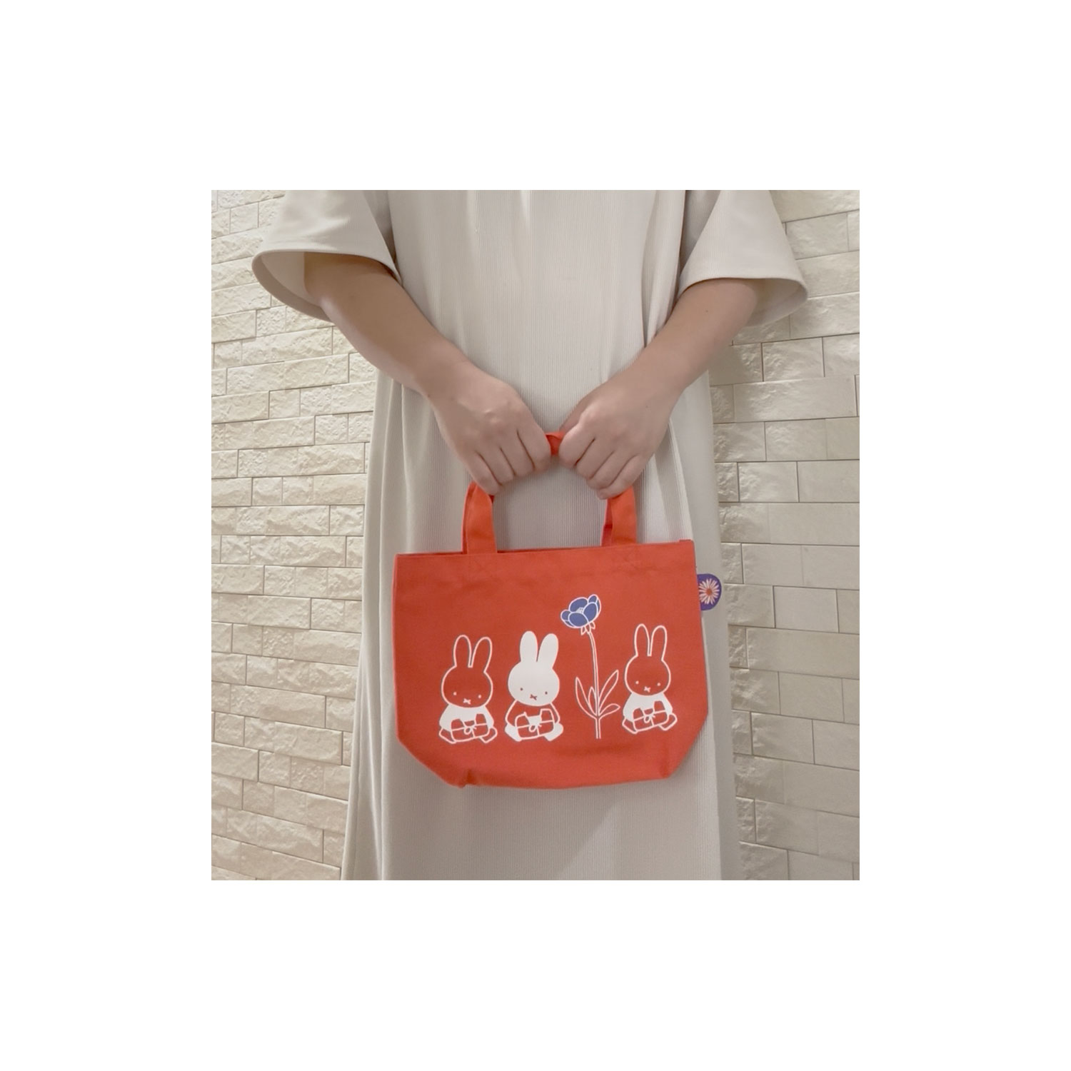 [公式] メーカー直営 ディック・ブルーナ カラーマチ付きバッグ  フラワー レッド