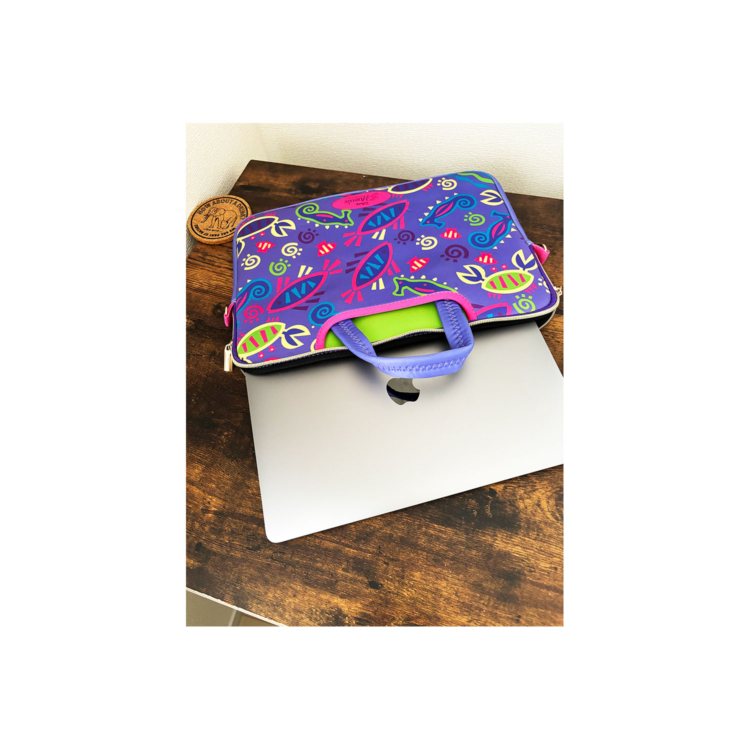 [公式] ノスタルジカ　リトル・マーメイド　ドキュメントバッグ　フィッシュ PURPLE