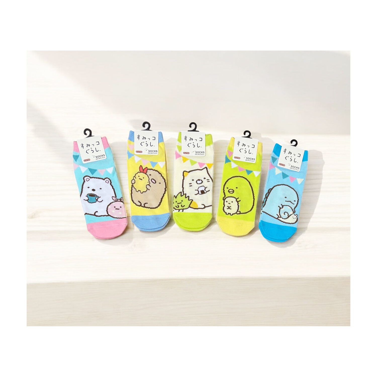 [公式] メーカー直営 すみっコぐらし キャラックス（靴下） ガーランド ねこ