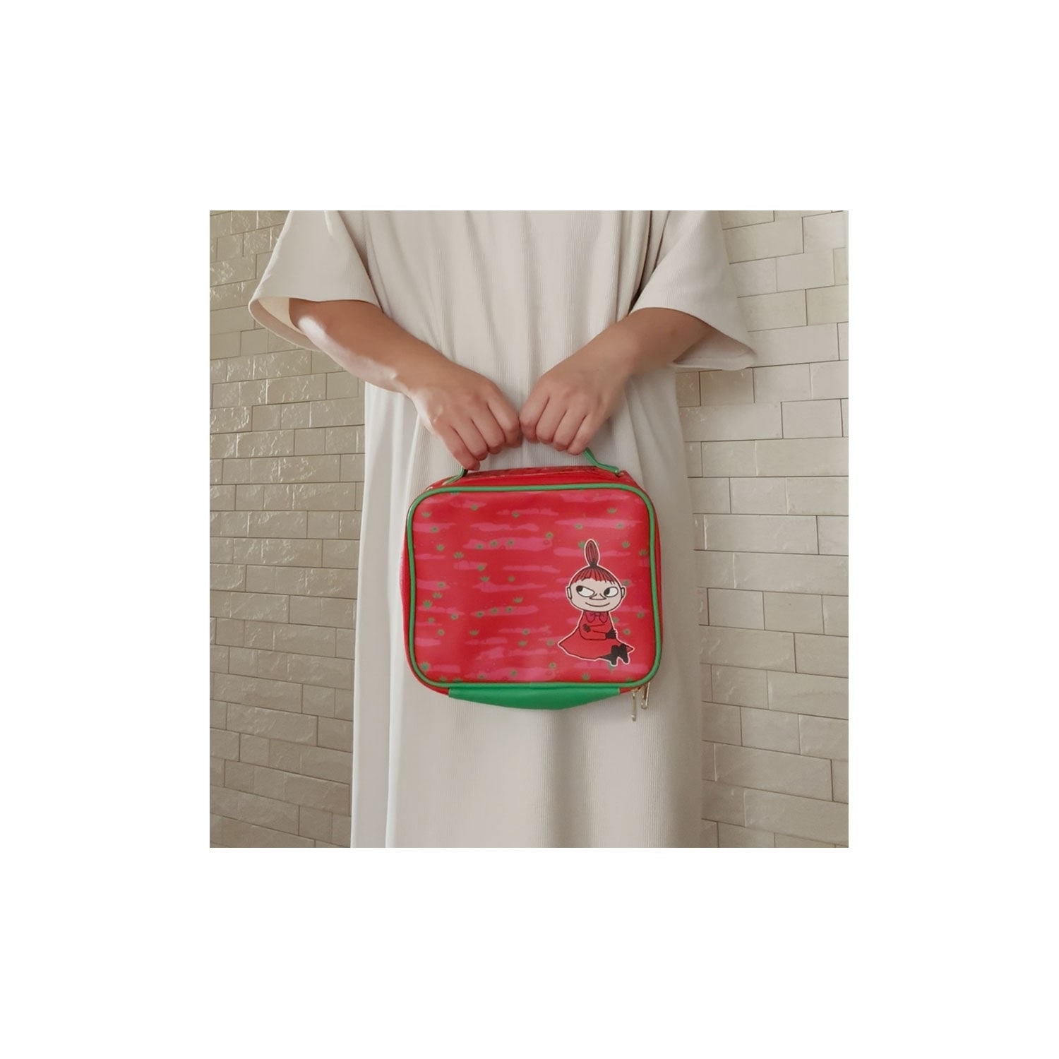 公式] メーカー直営 ムーミン トランクポーチ リトルミイ ポーズ