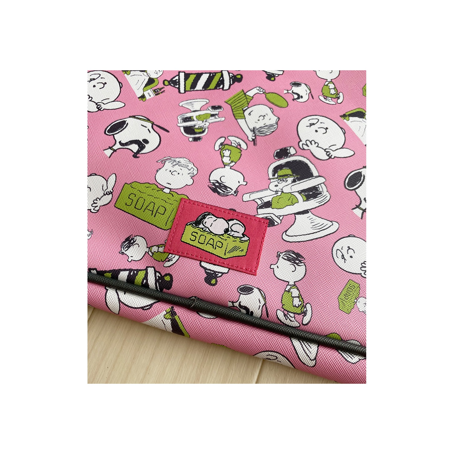 PEANUTS スヌーピー ドキュメントポーチ ピンク×グリーン