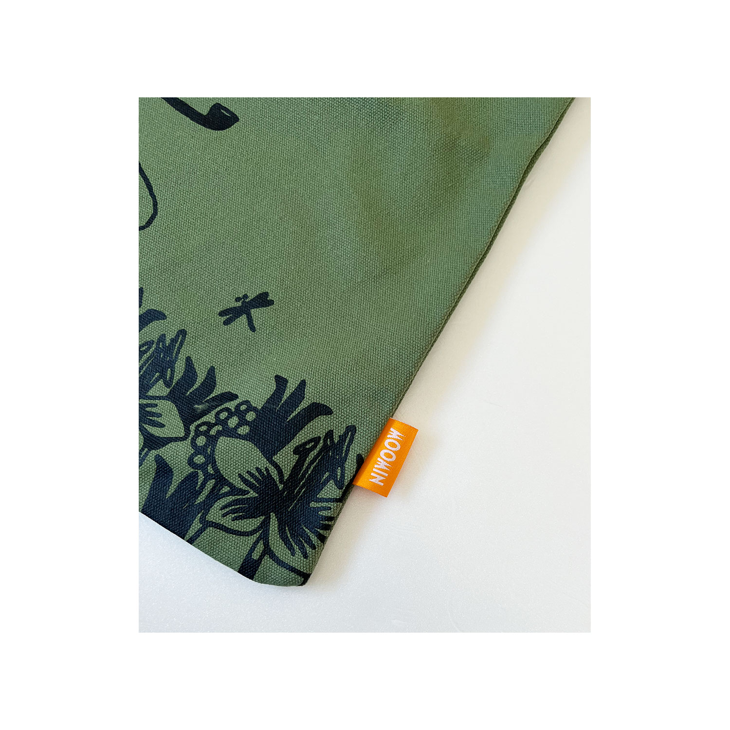 ムーミン モーダトート お花畑