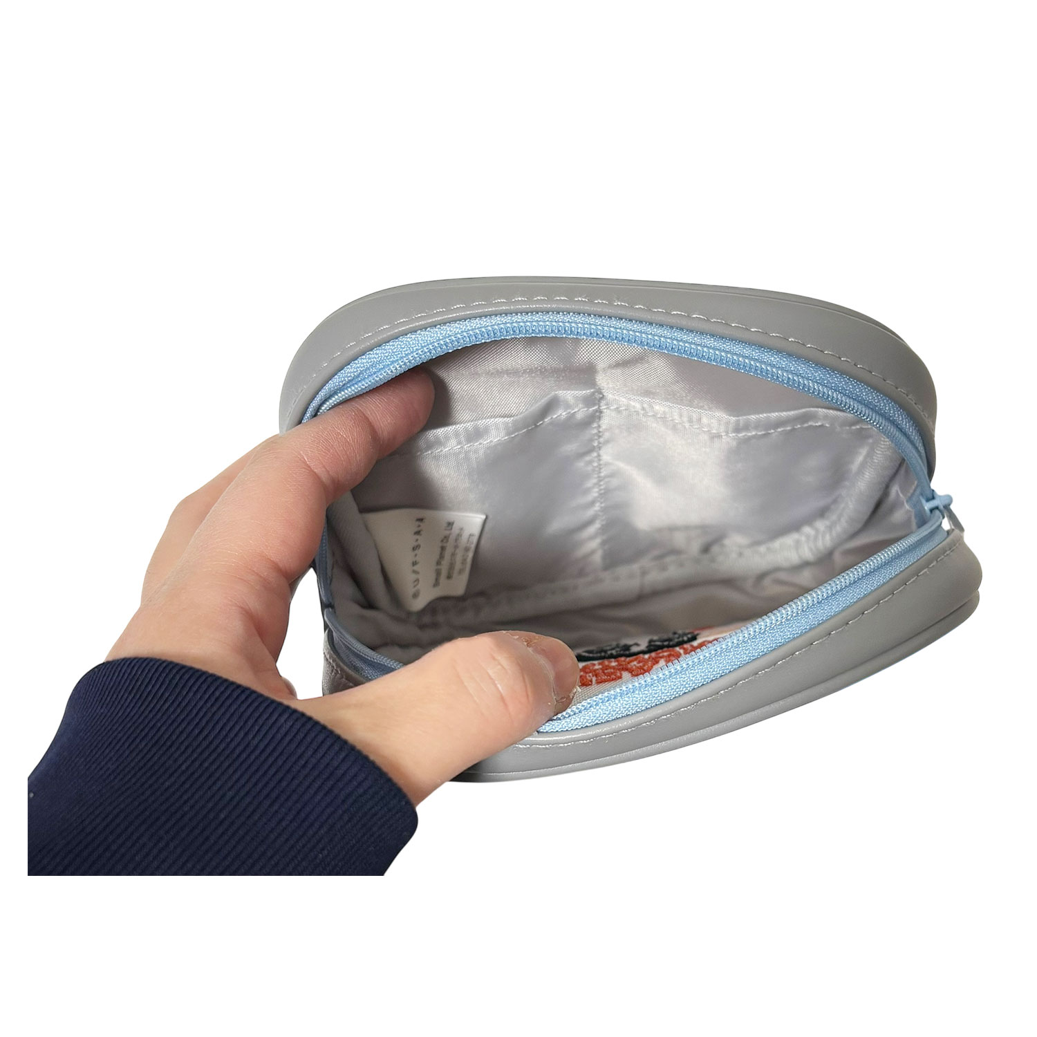 公式] メーカー直営 クレヨンしんちゃん メッシュポーチ ふゆ