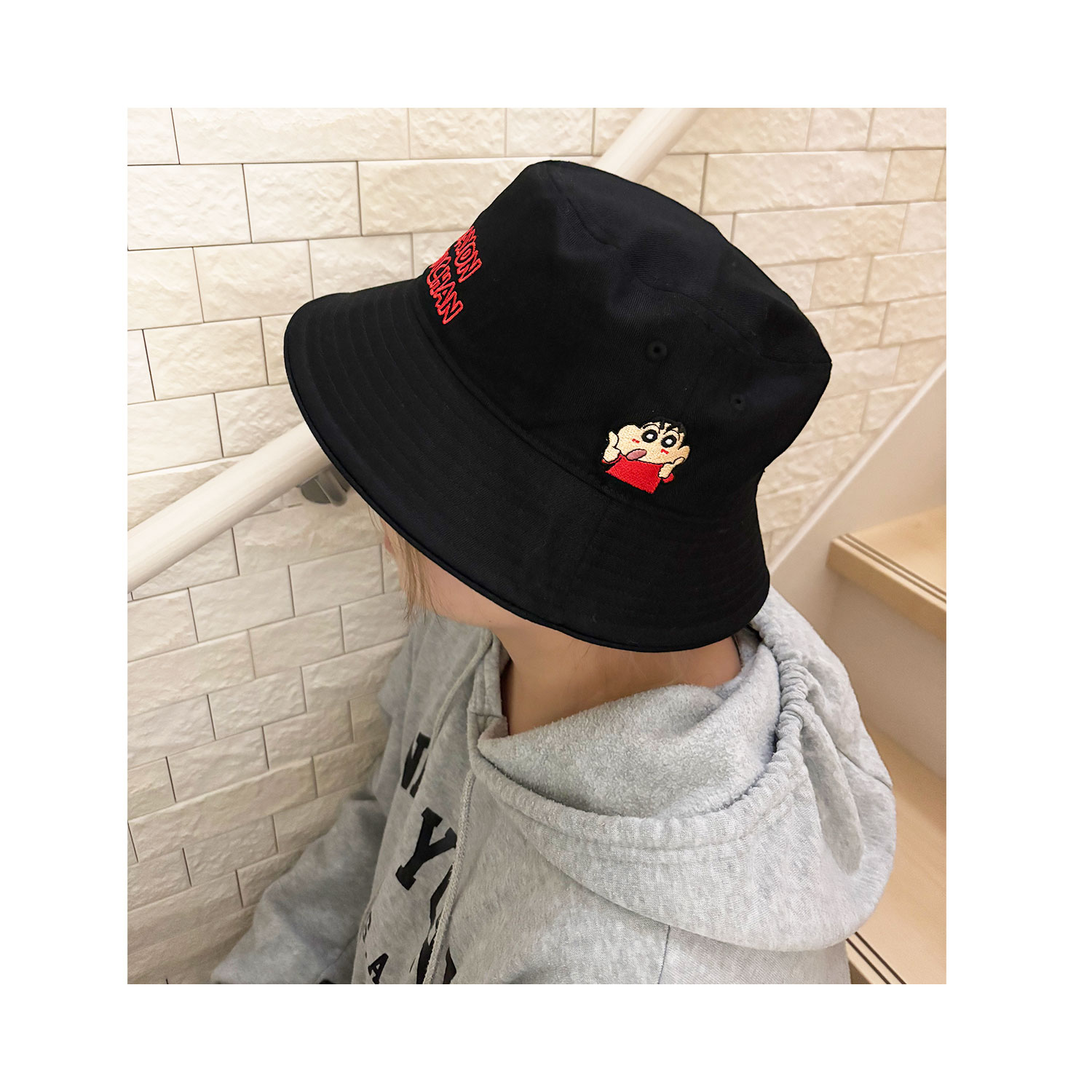 公式] メーカー直営 クレヨンしんちゃん 刺繍バケットハット グッド