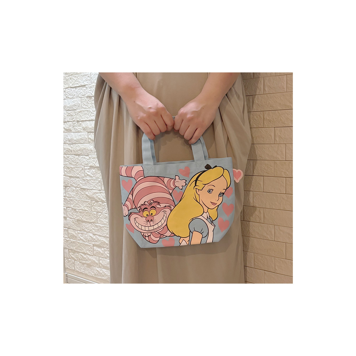 [公式] メーカー直営 ディズニー カラーマチ付きバッグ ふしぎの国のアリス ハート