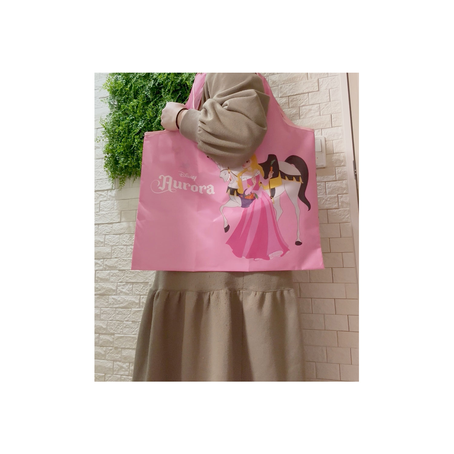 [公式] メーカー直営 ディズニー くるくるショッピングバッグ 眠れる森の美女 オーロラ姫＆フレンズ