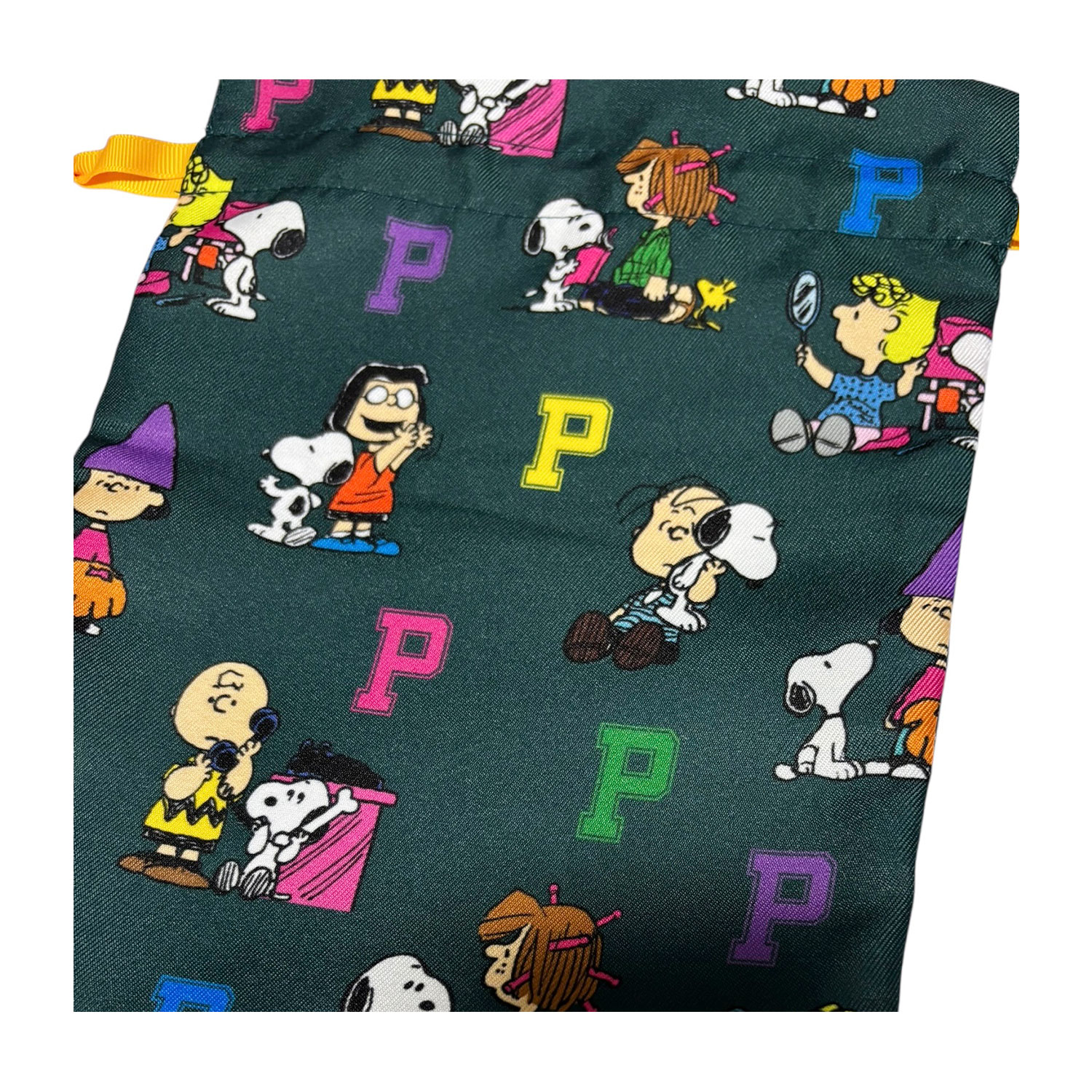 [公式] メーカー直営 PEANUTS スヌーピー トラベル巾着 Ｐロゴ