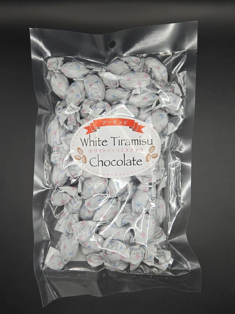 ホワイトティラミスチョコレート　250ｇ
