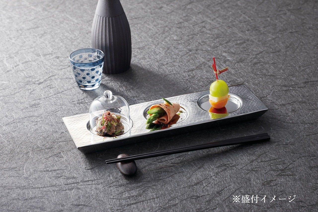 ステンレス槌目　３ツ穴プレート（大）