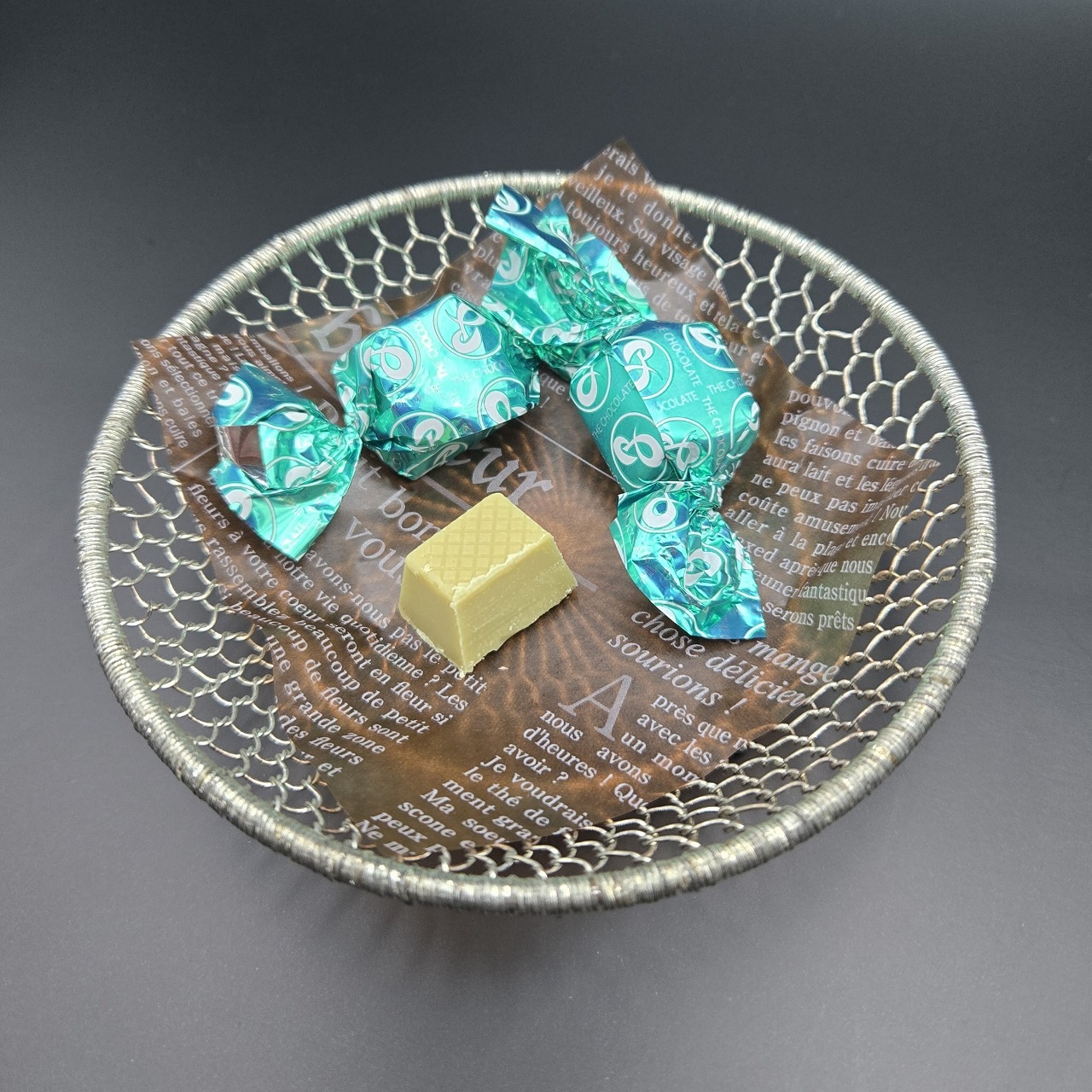 ピスタチオチョコレート　100ｇ