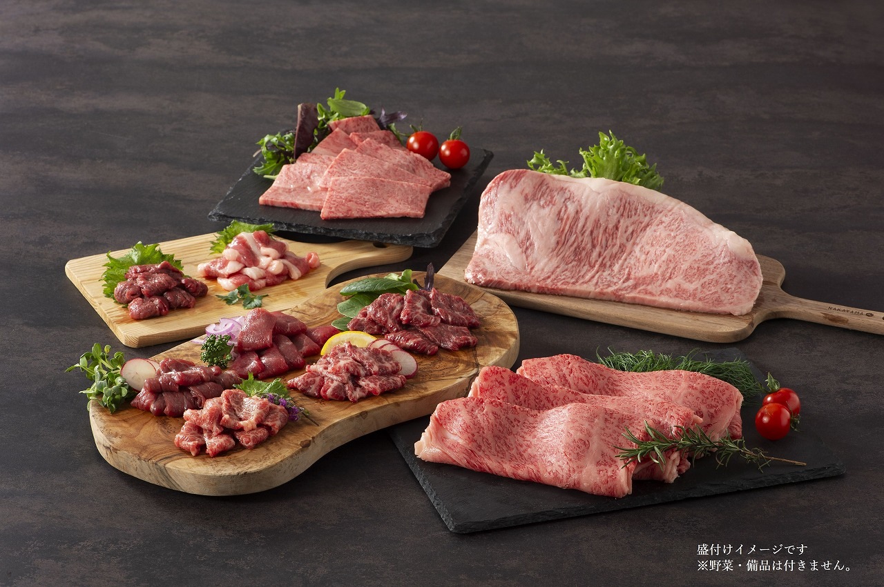 フジチク　ﾌﾟﾚﾐｱﾑ牛馬豪華3段詰合せギフト【冷凍】