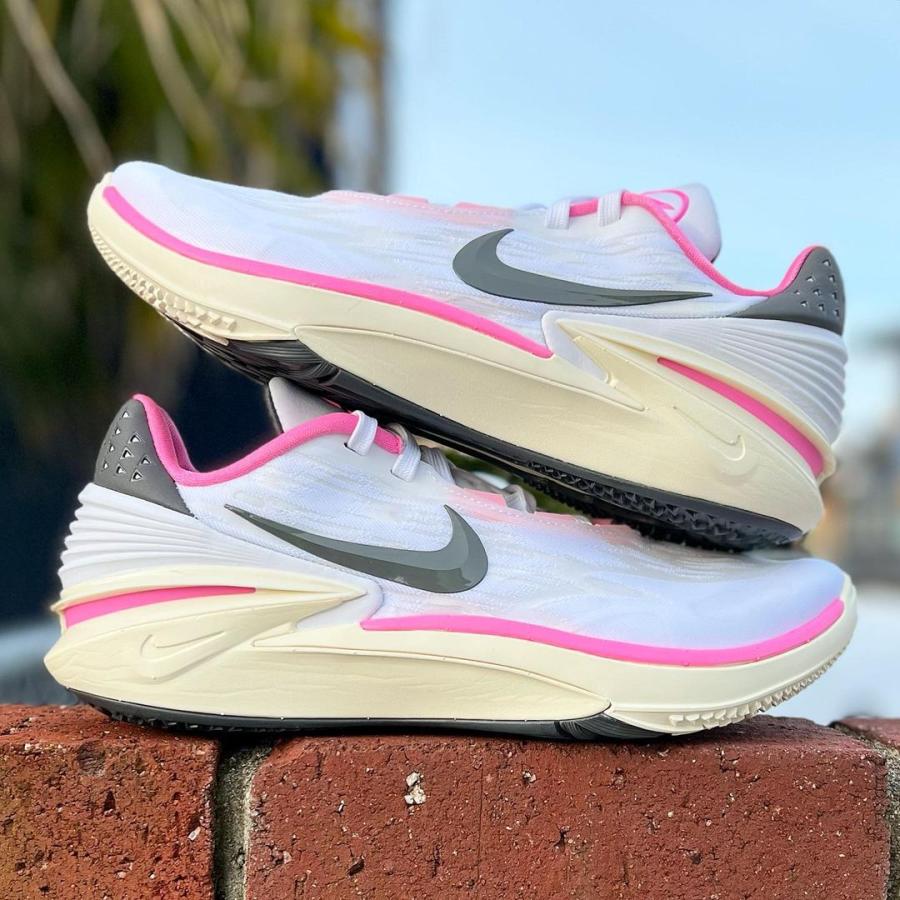 R*C様 Nike zoom GT cut 2 バスケットボールシューズ ブラッ バスケットボールのイノベーションにおける次なる飛躍：Air Zoom