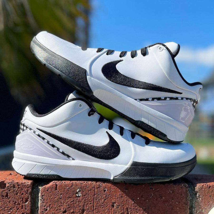 NIKE KOBE 4 PROTRO 'GIRL DAD' ナイキ コービー 4 プロトロ