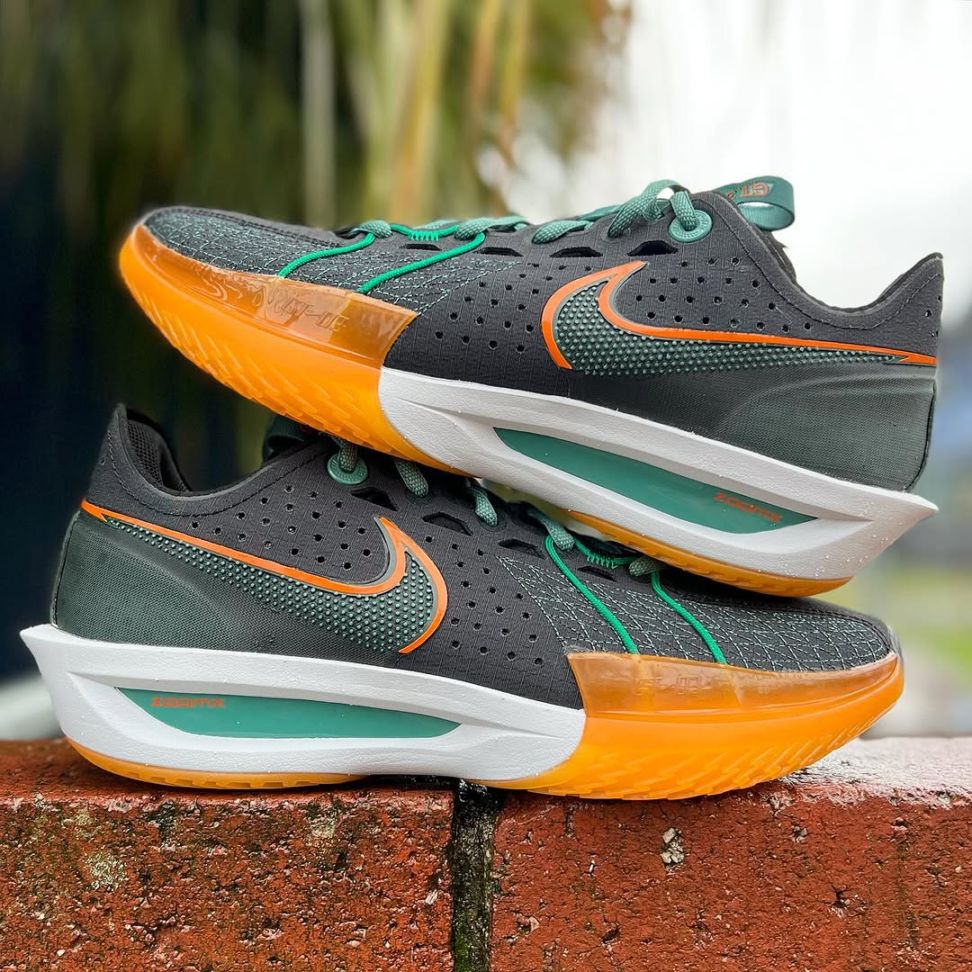 NIKE AIR ZOOM G.T. CUT 3 EP 'VOLT' ナイキ エア ズーム GT カット 3