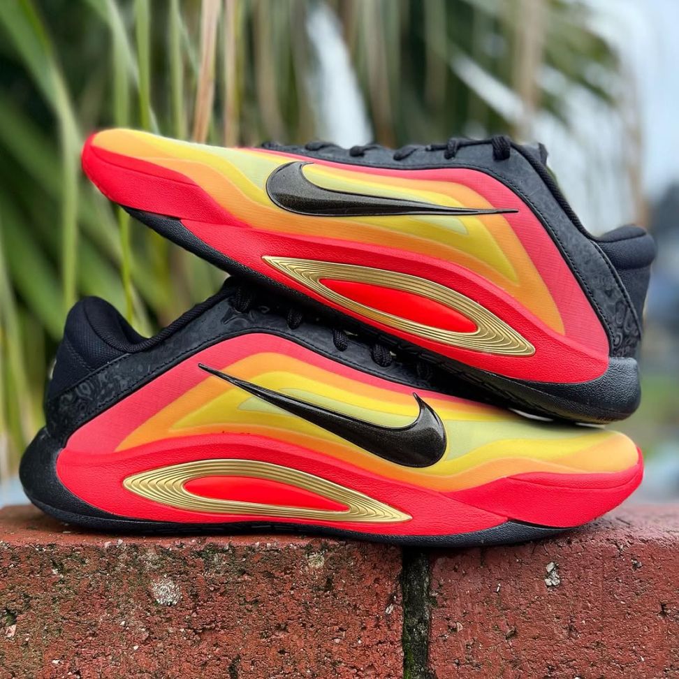 NIKE A'ONE EP ナイキ エーワンM26.5cm W27.0cm NIKE A'ONE EP ナイキ エーワンM26.5cm W27.0cm