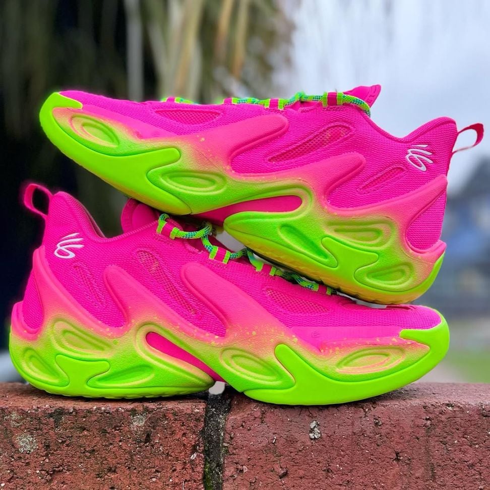 UNDER ARMOUR（アンダーアーマー）,SHOES（シューズ） | PLUSONE