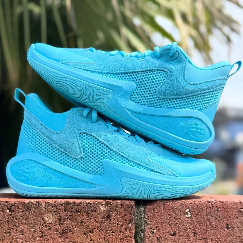 BASKETBALL SHOES（バスケットボールシューズ）,UNDER ARMOUR