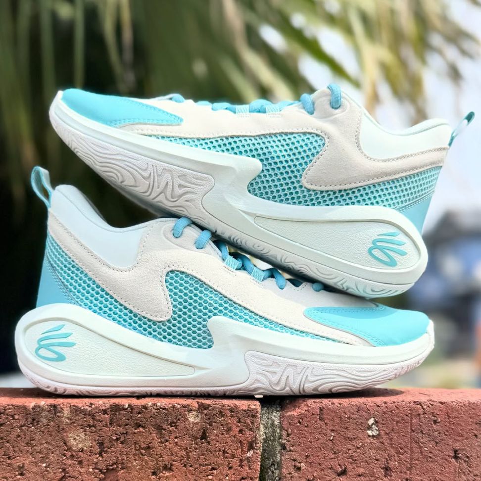 BASKETBALL SHOES（バスケットボールシューズ）,UNDER ARMOUR