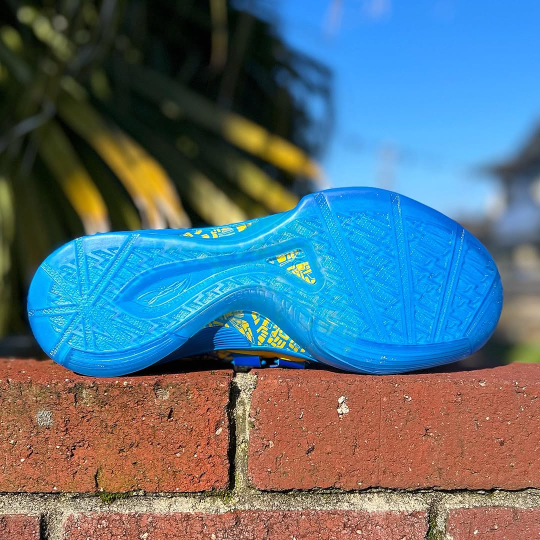 NIKE KD 4 'SCORING TITLE' ナイキ ケーディ 4 ケビン デュラント 2025