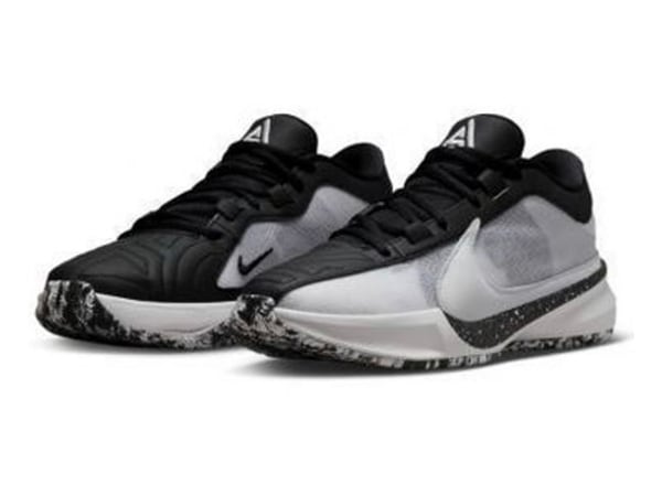 NIKE ZOOM FREAK 5 OREO ナイキ ズーム フリーク 5 ヤニス